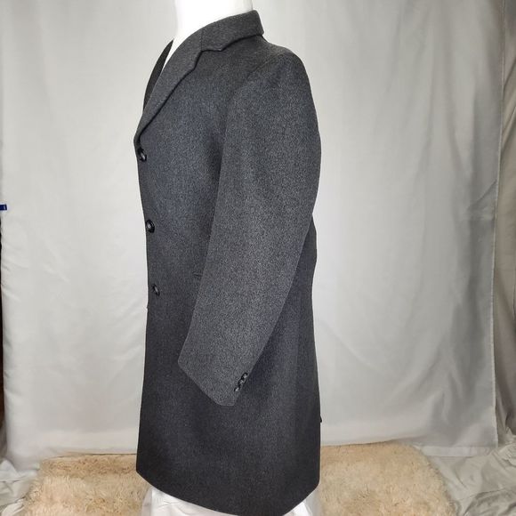 COPY - Adam Spencer wool cashmere top overcoat  40R gray buttons lining pockets… - Picture 6 of 16